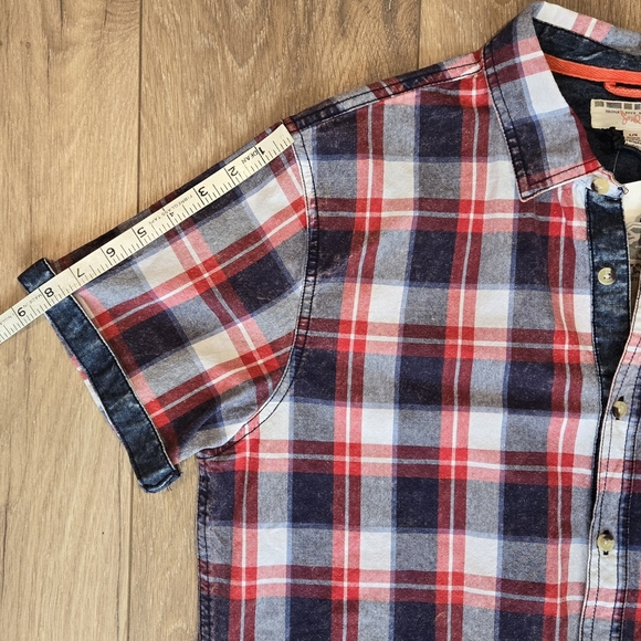 NWT Triple 5 Soul Men's short-sleeve button-up shirt, size L, navy blue & red - Picture 10 of 10